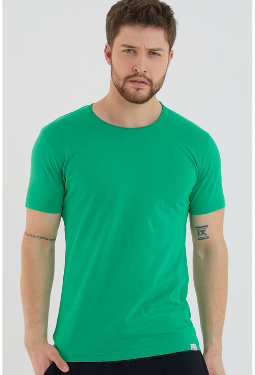 Basic Erkek Bisiklet Yaka Slim Fit Kısa Kollu T-Shirt