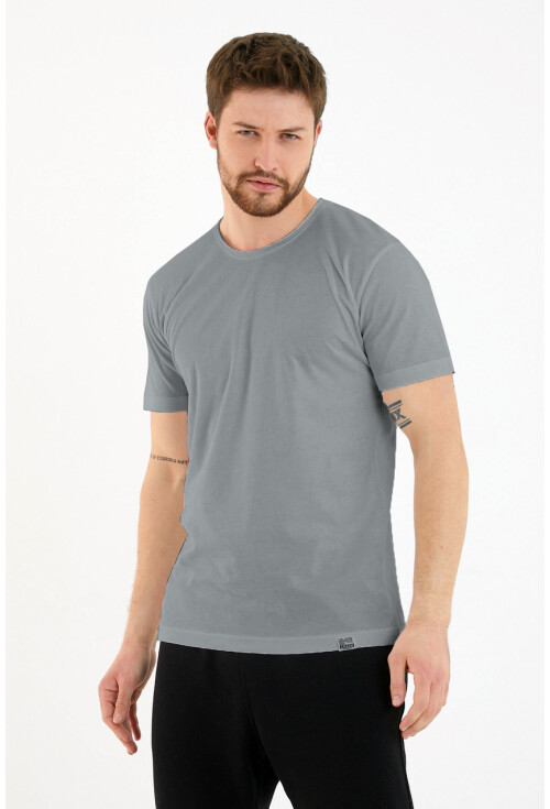 Basic Erkek Bisiklet Yaka Slim Fit Kısa Kollu T-Shirt