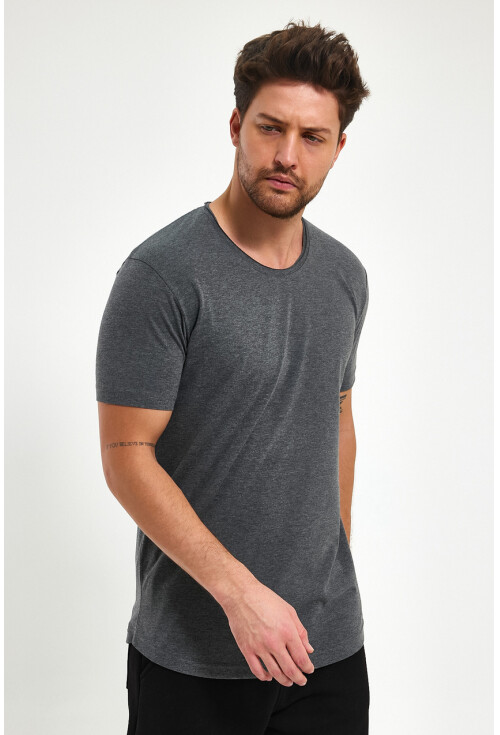 Eteği Oval Basic Bisiklet Yaka Slim Fit Kısa Kollu T-Shirt