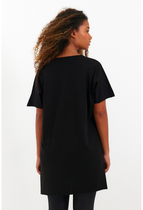 Kadın Bisiklet Yaka Yırtmaçlı Oversize Basic Tişört