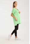 Kadın V Yaka Yırtmaçlı Oversize Basic Tişört